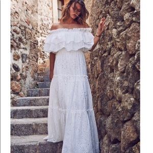 NWOT LSF eyelet off shoulder white cotton maxi dress XS- fits more like S